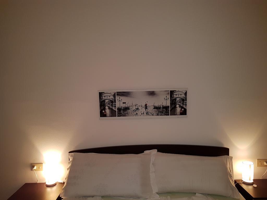 Appartamento Basic Zona Lago Lecco Dış mekan fotoğraf